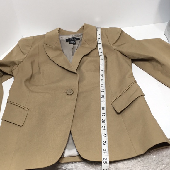 Body by Victoria Suit Jacket - Picture 10 of 10